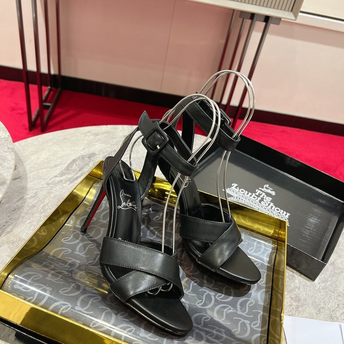 Ava’s Mode - Premium Luxury Goods and Accessories - AFFORDABLE LUXURY HEELS - 8082