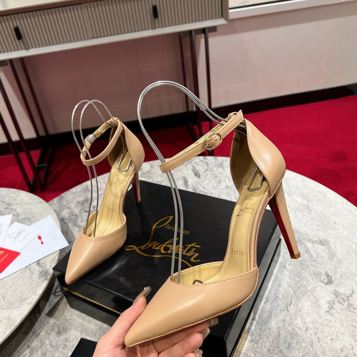 Ava’s Mode - Best High-End Brands in One Place - AFFORDABLE LUXURY HEELS - 8085