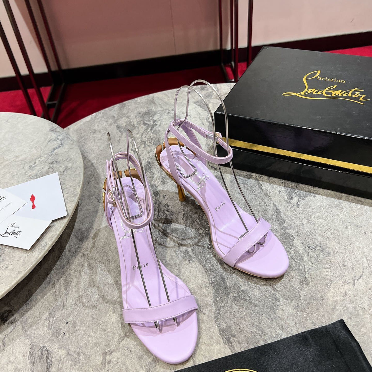 Ava’s Mode - High-Quality Designer Products for You - AFFORDABLE LUXURY HEELS - 8095