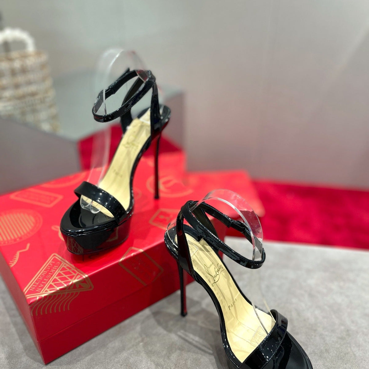 Ava’s Mode - Premium Luxury Goods and Accessories - AFFORDABLE LUXURY HEELS - 7954