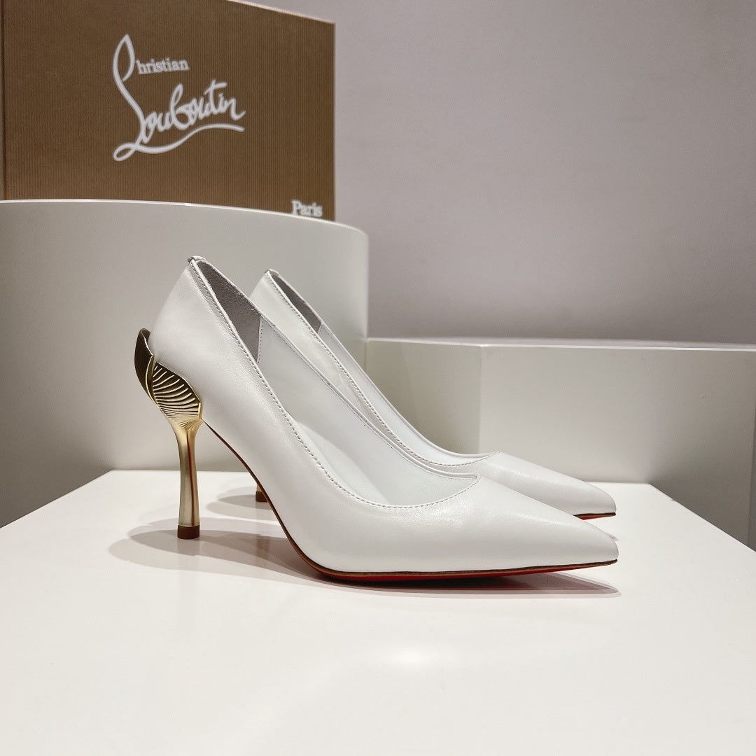Ava’s Mode - Best High-End Brands in One Place - AFFORDABLE LUXURY HEELS - 8033