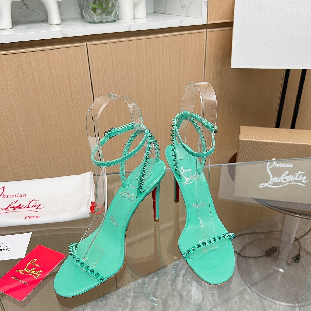 Ava’s Mode - Best High-End Brands in One Place - AFFORDABLE LUXURY HEELS - 8081
