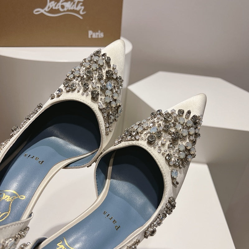Ava’s Mode - High-Quality Designer Products for You - AFFORDABLE LUXURY HEELS - 8027