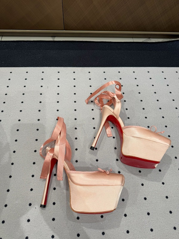 Ava’s Mode - High-Quality Designer Products for You - AFFORDABLE LUXURY HEELS - 8219