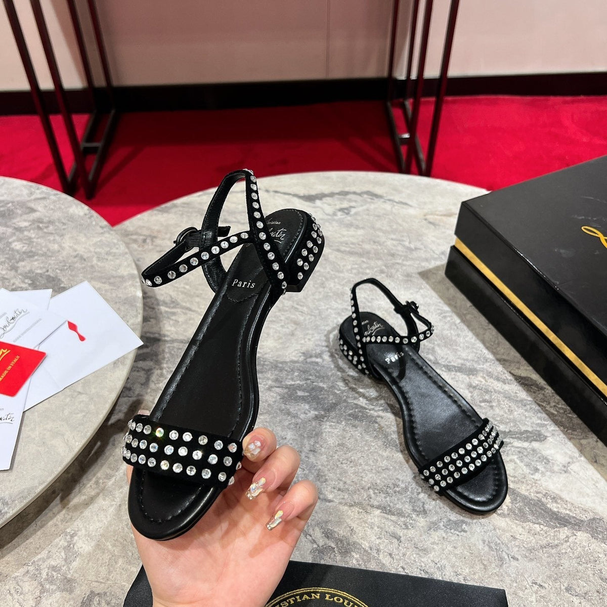 Ava’s Mode - High-Quality Designer Products for You - AFFORDABLE LUXURY HEELS - 8131