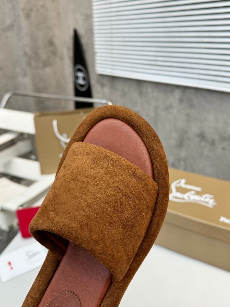 Ava’s Mode - High-Quality Designer Products for You - AFFORDABLE LUXURY HEELS - 8115