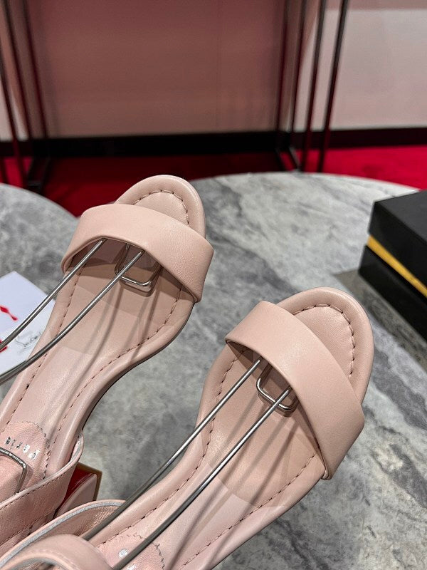 Ava’s Mode - High-Quality Designer Products for You - AFFORDABLE LUXURY HEELS - 8103