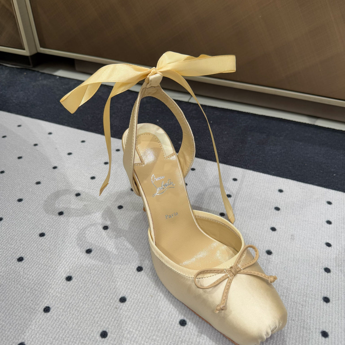 Ava’s Mode - Premium Luxury Goods and Accessories - AFFORDABLE LUXURY HEELS - 8214