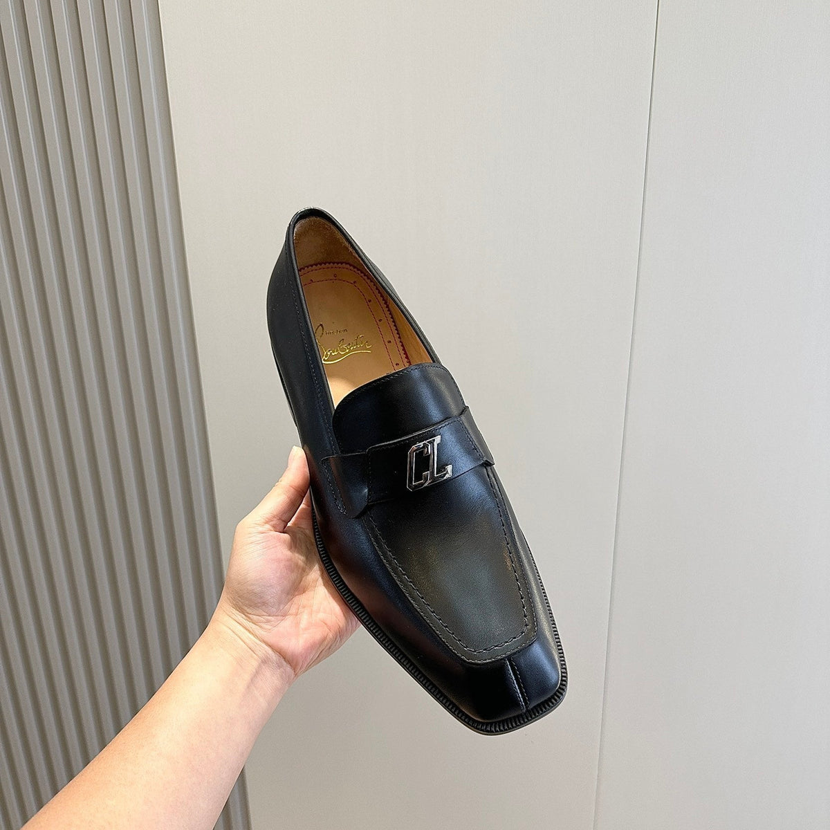 Ava’s Mode - High-Quality Designer Products for You - AFFORDABLE LUXURY HEELS - 8043