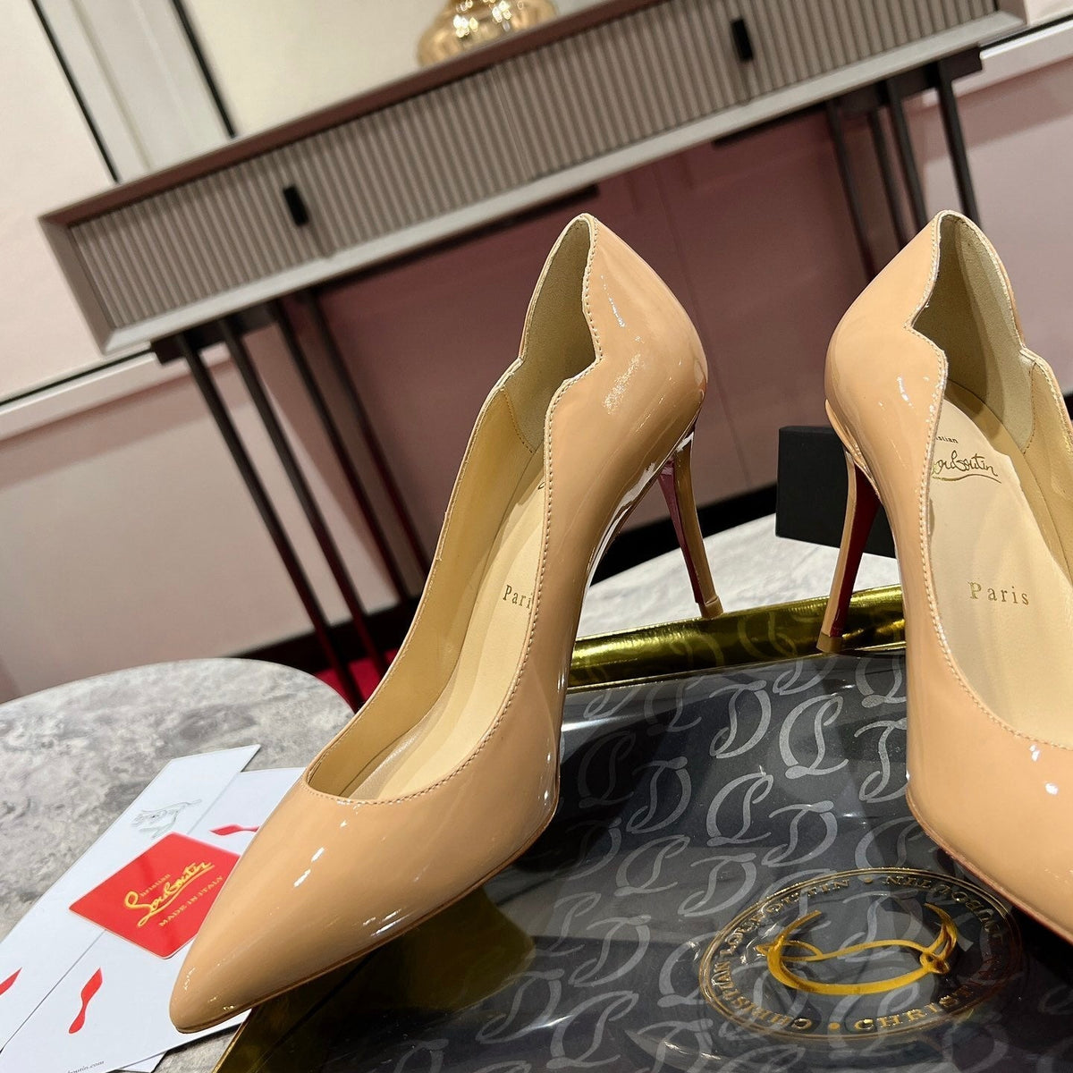 Ava’s Mode - High-Quality Designer Products for You - AFFORDABLE LUXURY HEELS - 8187