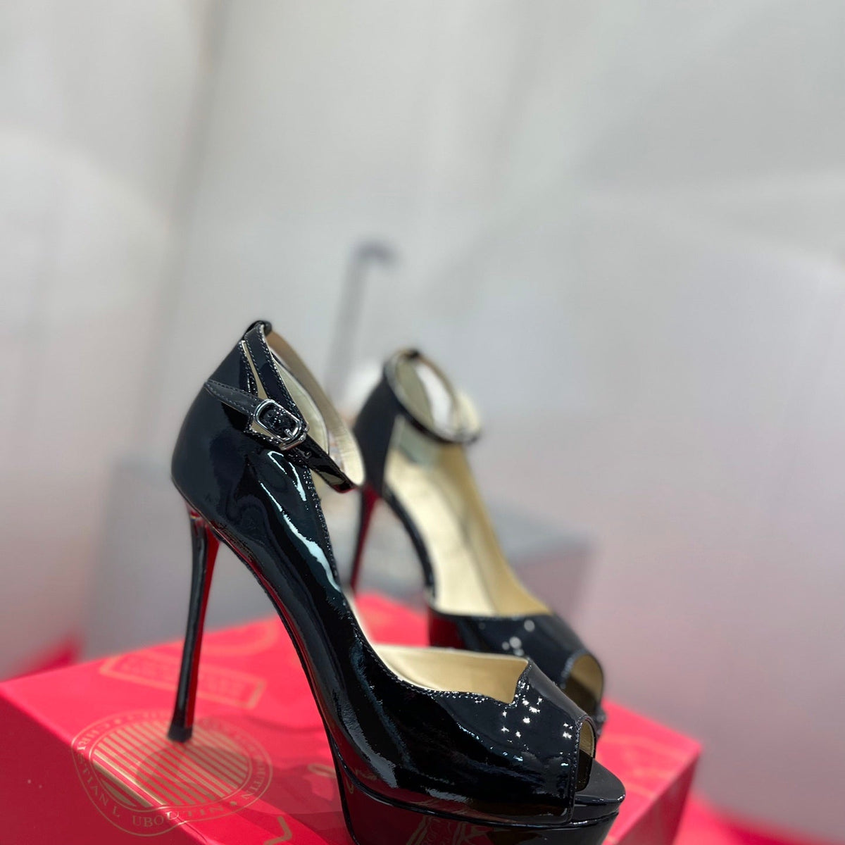 Ava’s Mode - Best High-End Brands in One Place - AFFORDABLE LUXURY HEELS - 7957