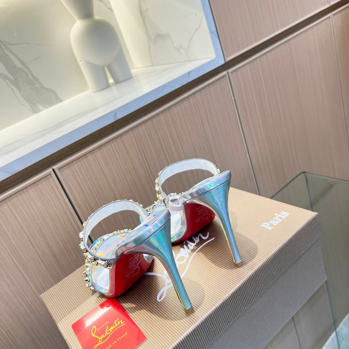 Ava’s Mode - High-Quality Designer Products for You - AFFORDABLE LUXURY HEELS - 8007