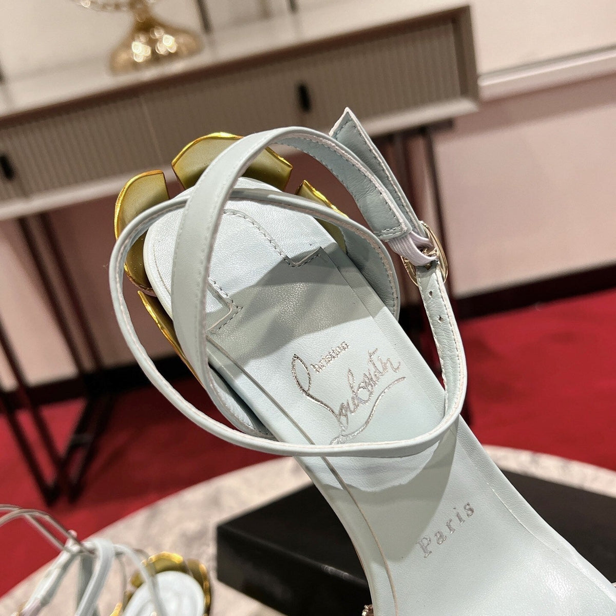 Ava’s Mode - Premium Luxury Goods and Accessories - AFFORDABLE LUXURY HEELS - 8098
