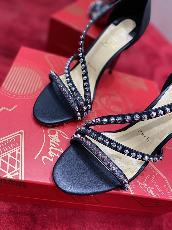 Ava’s Mode - Premium Luxury Goods and Accessories - AFFORDABLE LUXURY HEELS - 7962