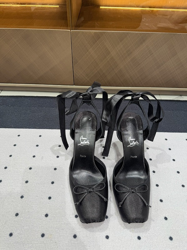 Ava’s Mode - High-Quality Designer Products for You - AFFORDABLE LUXURY HEELS - 8215