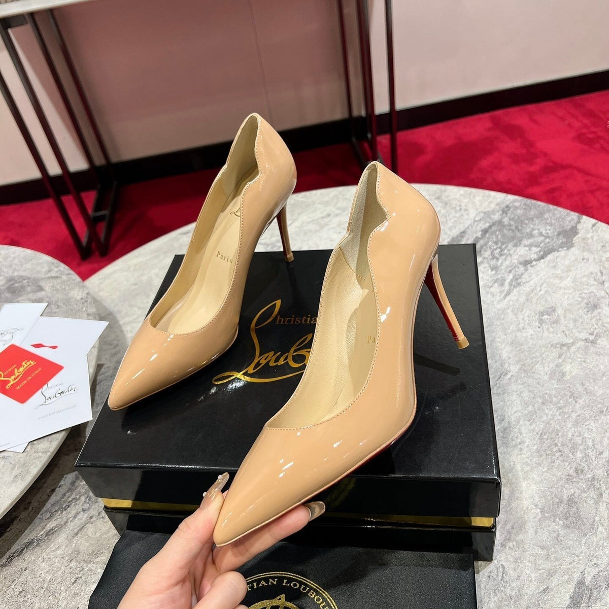 Ava’s Mode - High-Quality Designer Products for You - AFFORDABLE LUXURY HEELS - 8187