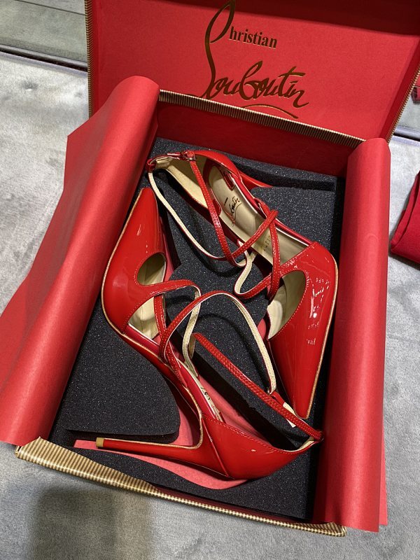 Ava’s Mode - High-Quality Designer Products for You - AFFORDABLE LUXURY HEELS - 7951