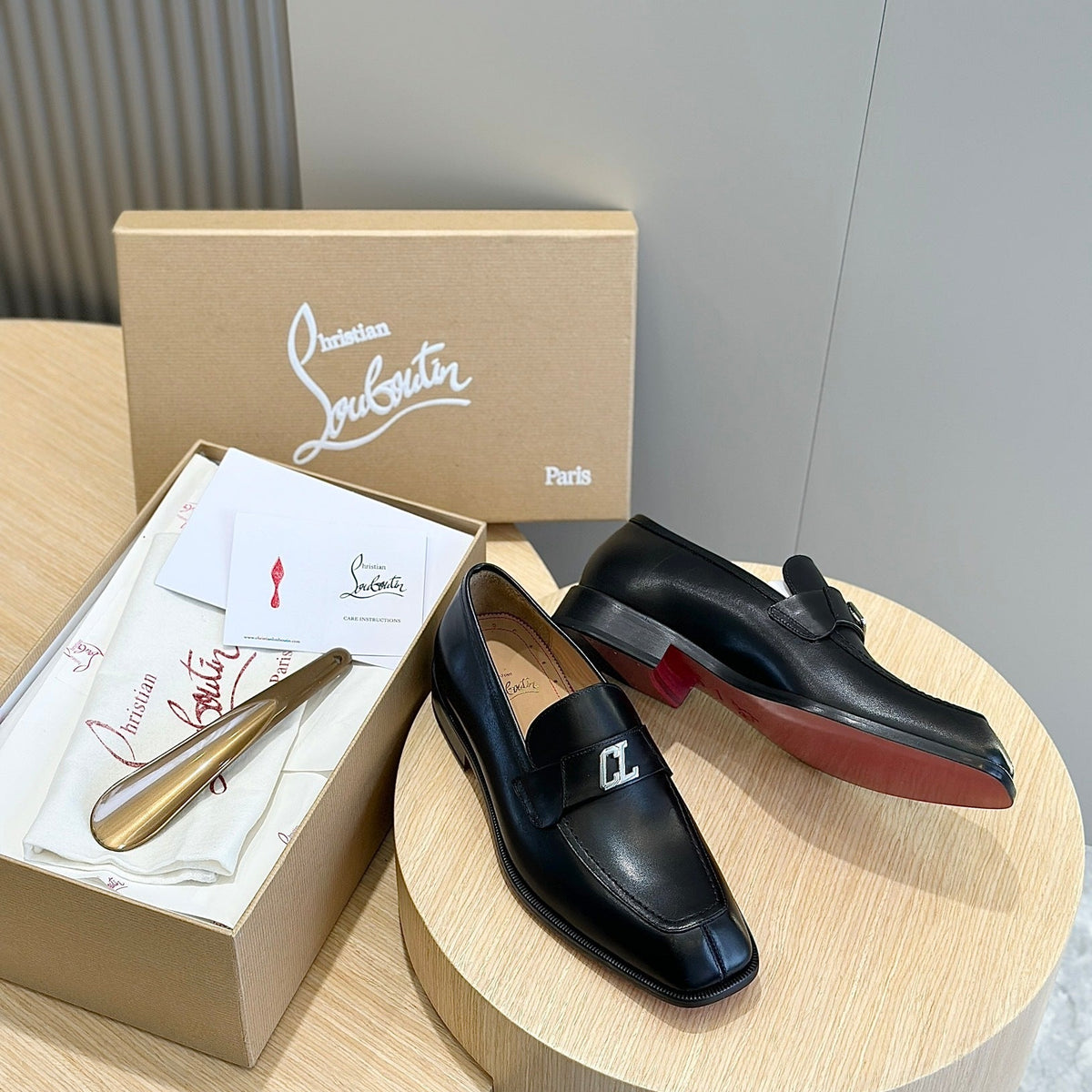 Ava’s Mode - High-Quality Designer Products for You - AFFORDABLE LUXURY HEELS - 8043
