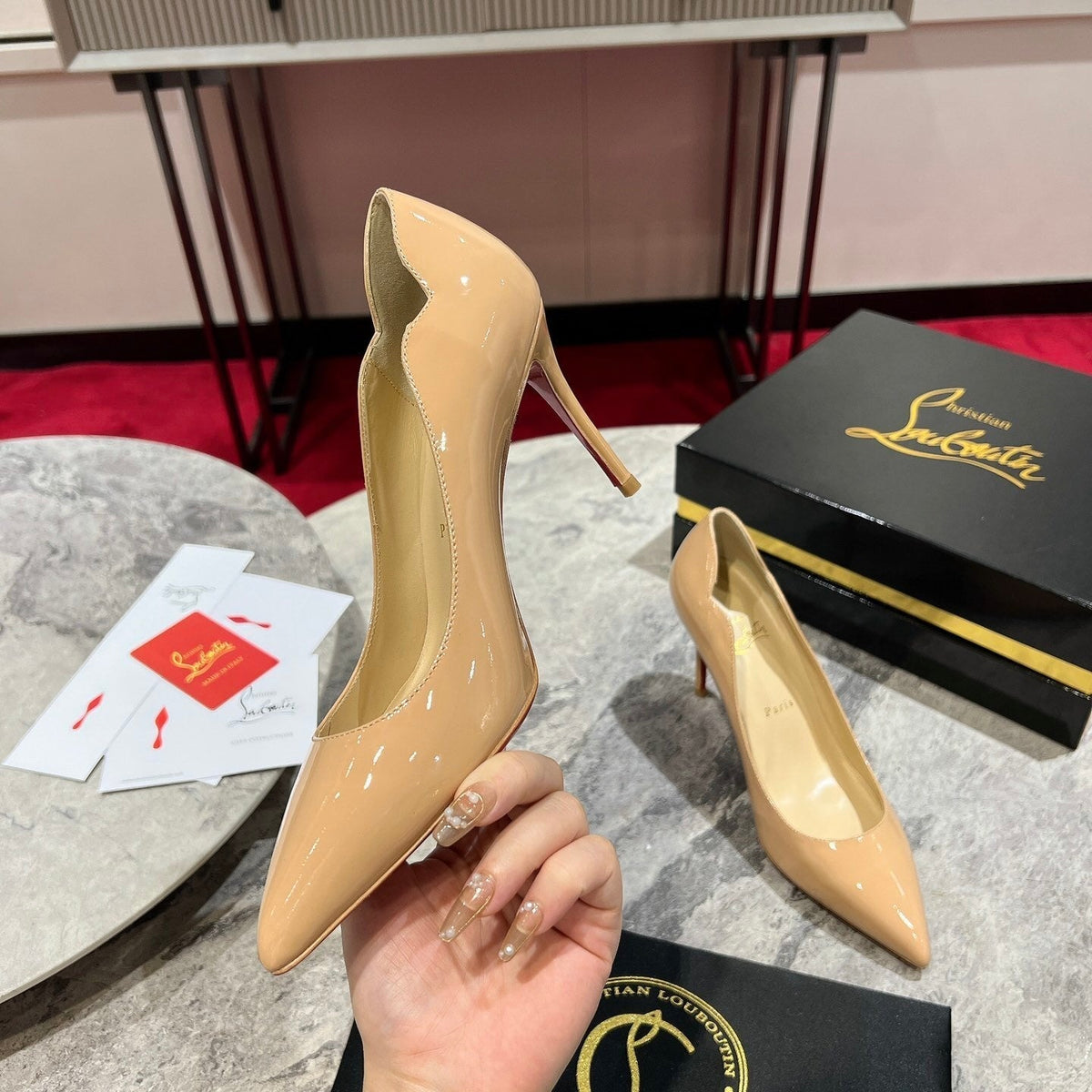Ava’s Mode - High-Quality Designer Products for You - AFFORDABLE LUXURY HEELS - 8187