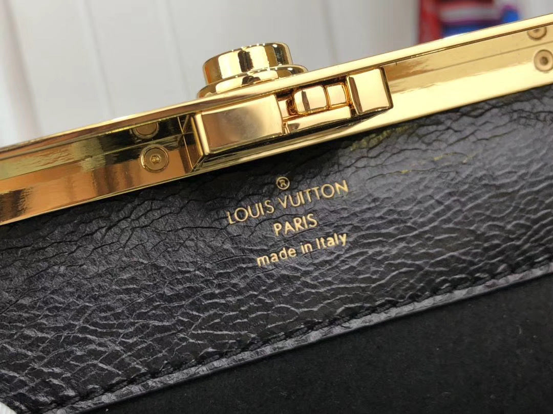 Ava’s Mode - Premium Luxury Goods and Accessories - AFFORDABLE LUXURY BAGS - 4286