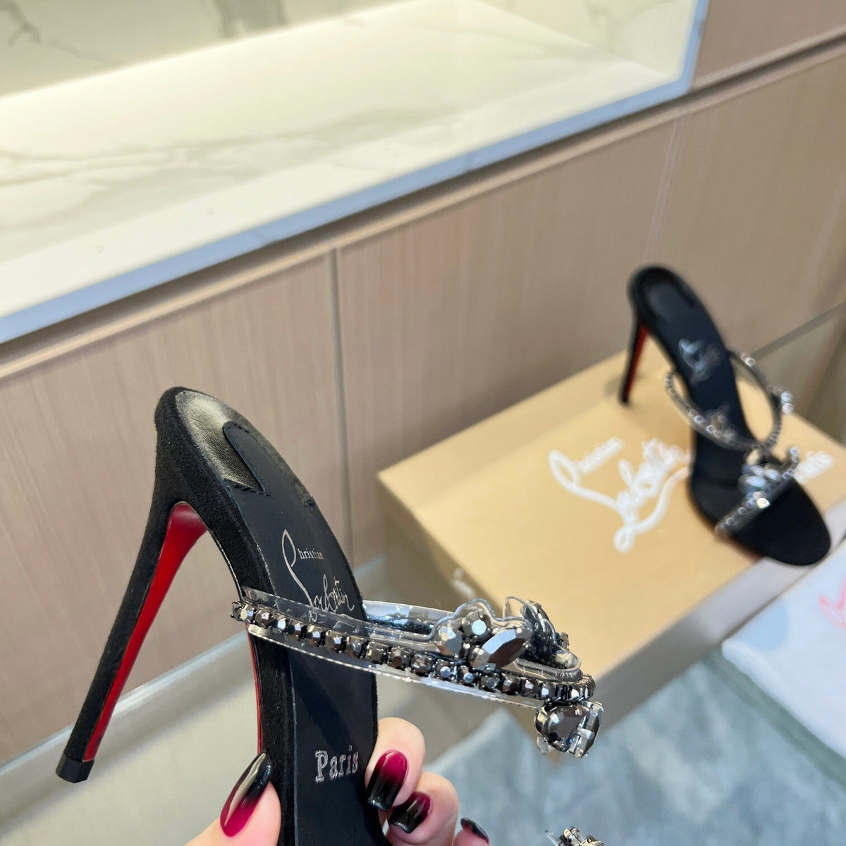 Ava’s Mode - Best High-End Brands in One Place - AFFORDABLE LUXURY HEELS - 8005