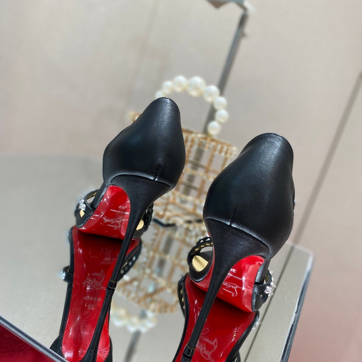 Ava’s Mode - Premium Luxury Goods and Accessories - AFFORDABLE LUXURY HEELS - 7962