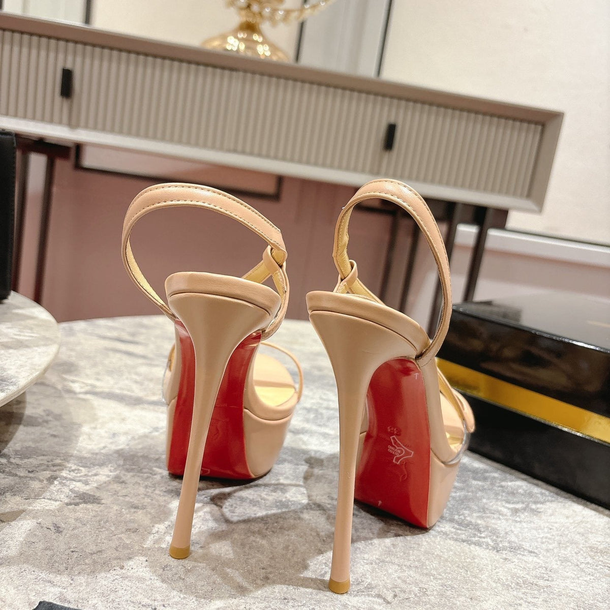 Ava’s Mode - Premium Luxury Goods and Accessories - AFFORDABLE LUXURY HEELS - 8294