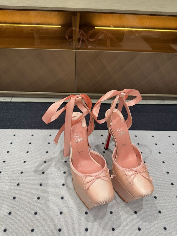 Ava’s Mode - High-Quality Designer Products for You - AFFORDABLE LUXURY HEELS - 8219