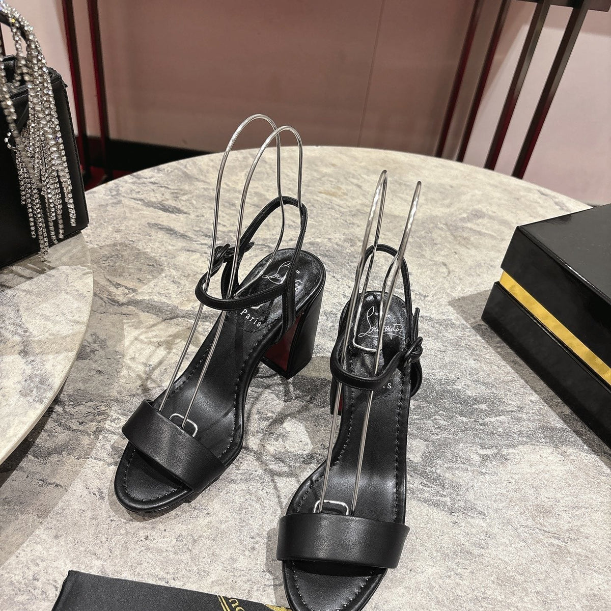 Ava’s Mode - Best High-End Brands in One Place - AFFORDABLE LUXURY HEELS - 8297