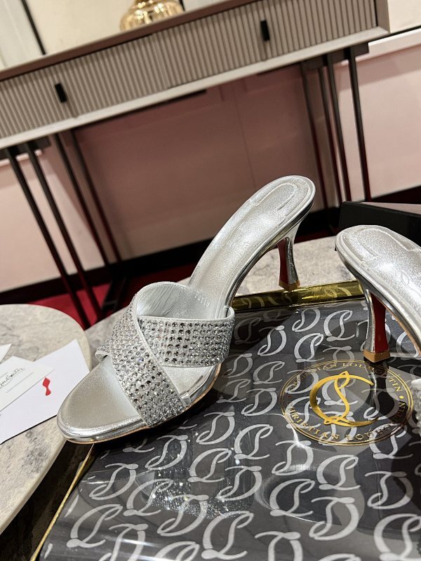 Ava’s Mode - High-Quality Designer Products for You - AFFORDABLE LUXURY HEELS - 8079