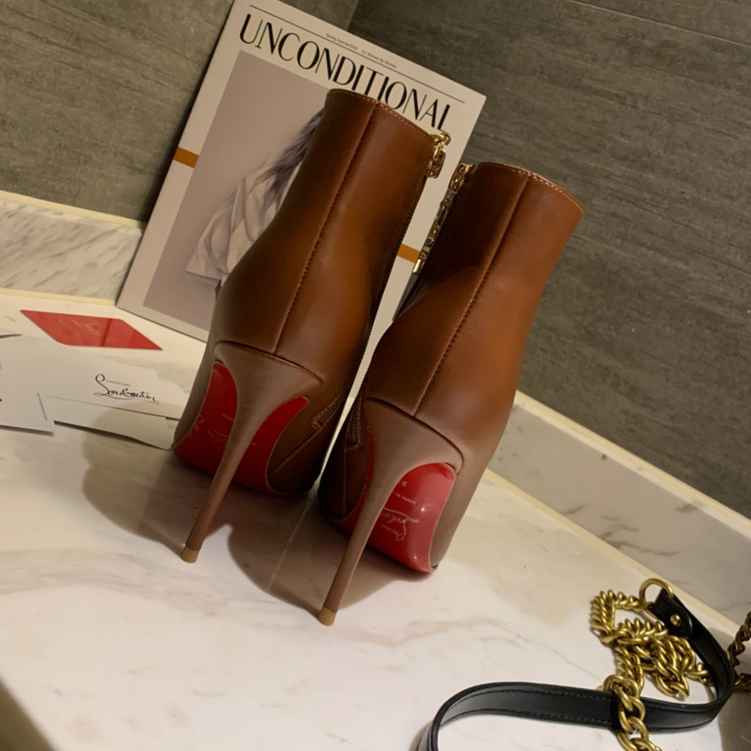 Ava’s Mode - Premium Luxury Goods and Accessories - AFFORDABLE LUXURY HEELS - 7990
