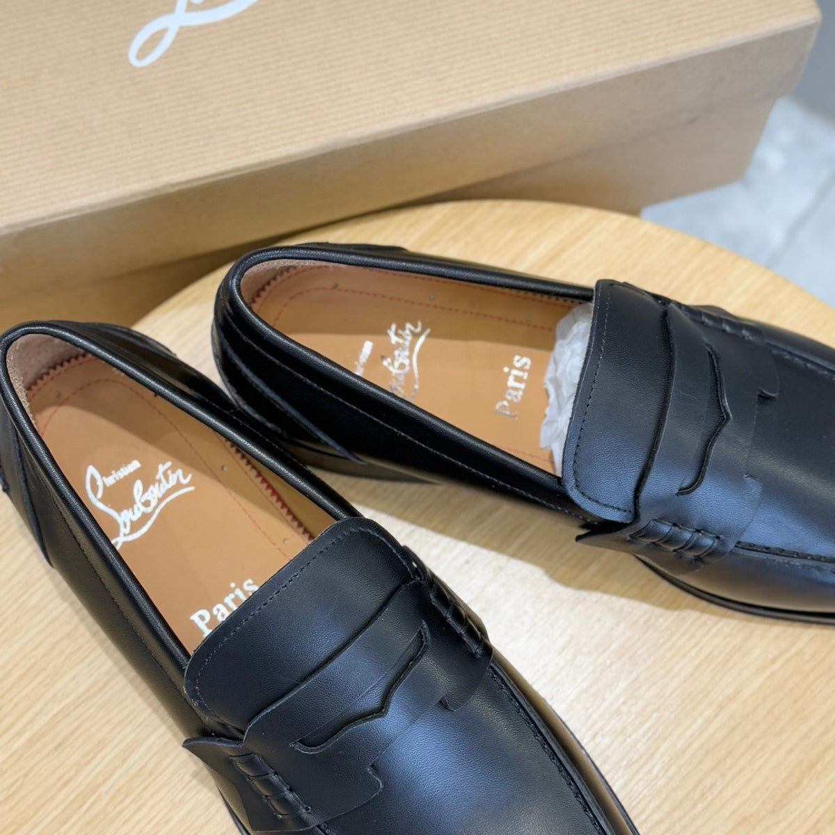 Ava’s Mode - High-Quality Designer Products for You - AFFORDABLE LUXURY HEELS - 8283