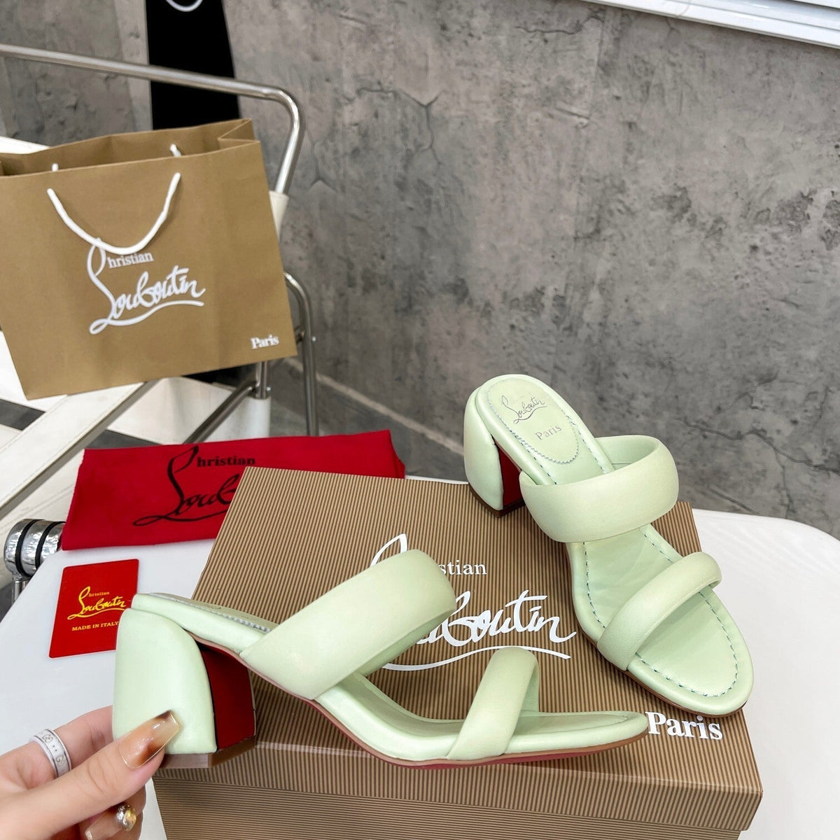 Ava’s Mode - Best High-End Brands in One Place - AFFORDABLE LUXURY HEELS - 8009