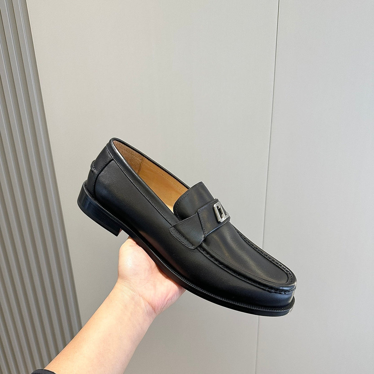 Ava’s Mode - Best High-End Brands in One Place - AFFORDABLE LUXURY HEELS - 8045
