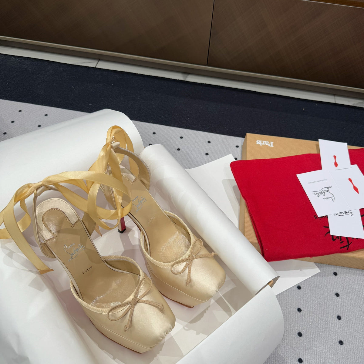 Ava’s Mode - Premium Luxury Goods and Accessories - AFFORDABLE LUXURY HEELS - 8218