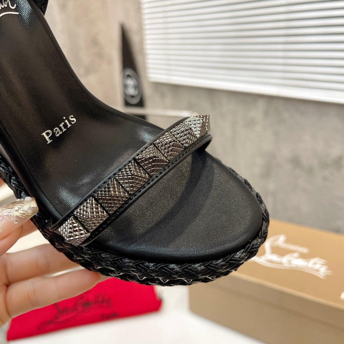 Ava’s Mode - Premium Luxury Goods and Accessories - AFFORDABLE LUXURY HEELS - 8066