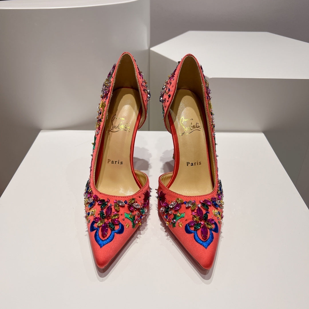 Ava’s Mode - High-Quality Designer Products for You - AFFORDABLE LUXURY HEELS - 8015