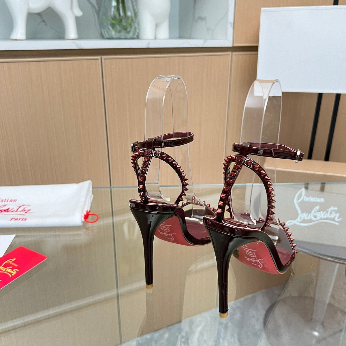 Ava’s Mode - High-Quality Designer Products for You - AFFORDABLE LUXURY HEELS - 8067