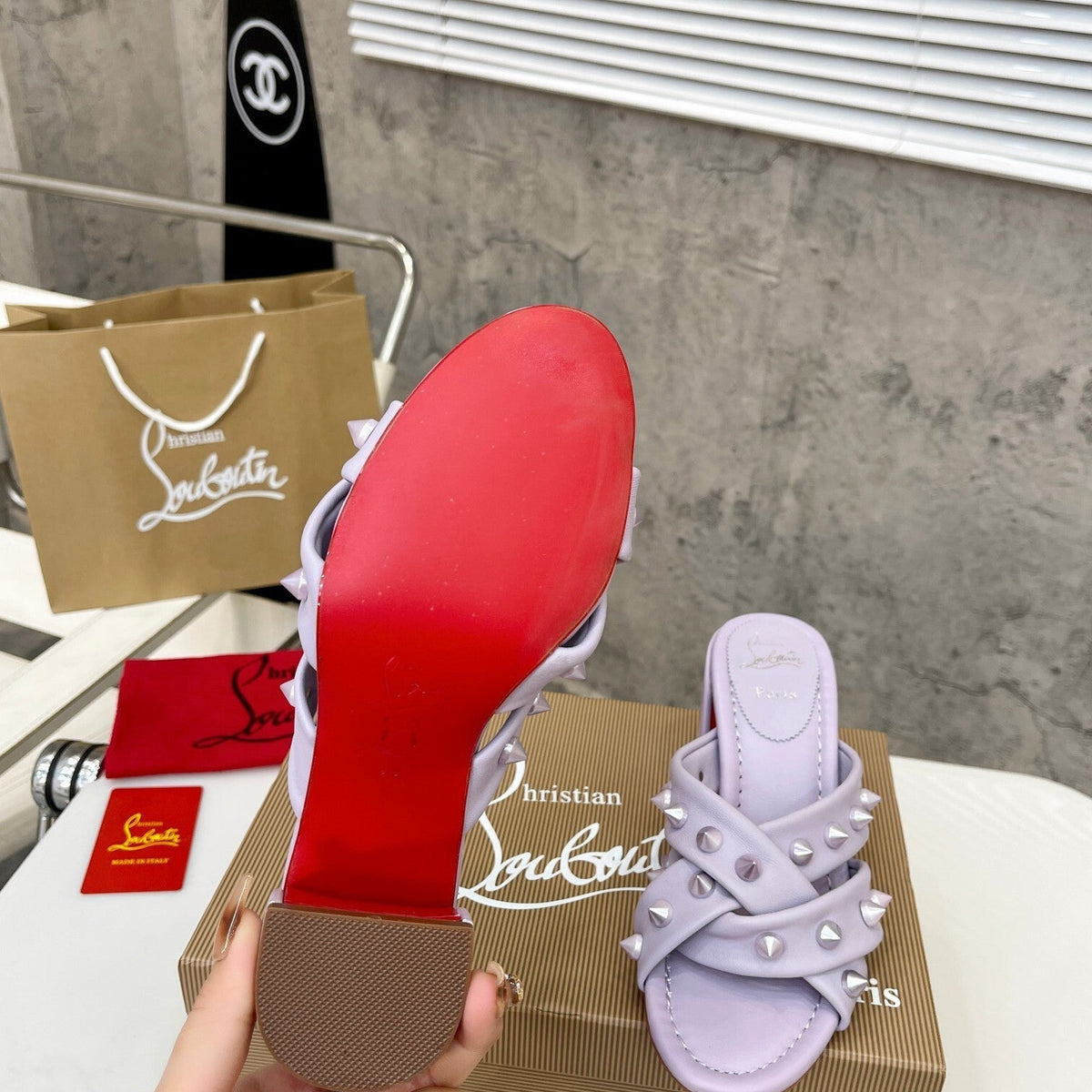 Ava’s Mode - Best High-End Brands in One Place - AFFORDABLE LUXURY HEELS - 8001