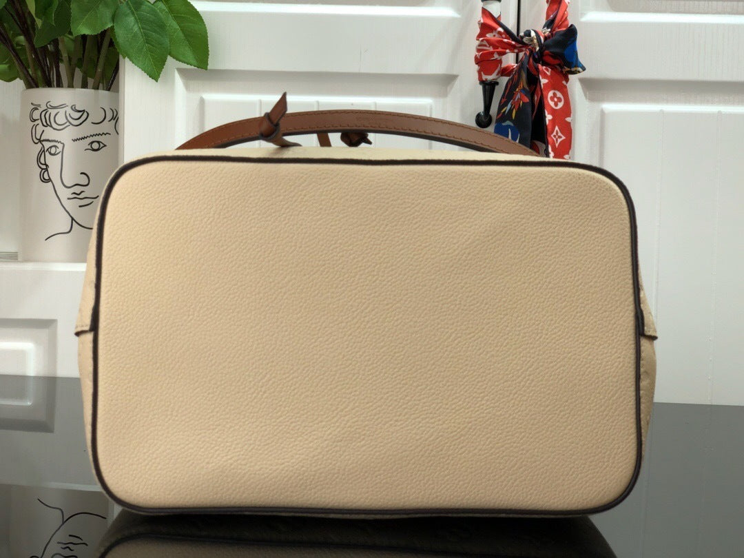 Ava’s Mode - High-Quality Designer Products for You - AFFORDABLE LUXURY BAGS - 4275