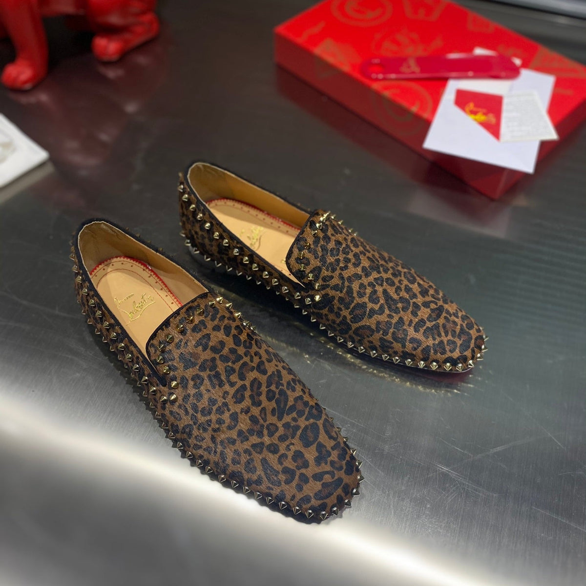 Ava’s Mode - High-Quality Designer Products for You - AFFORDABLE LUXURY HEELS - 8299