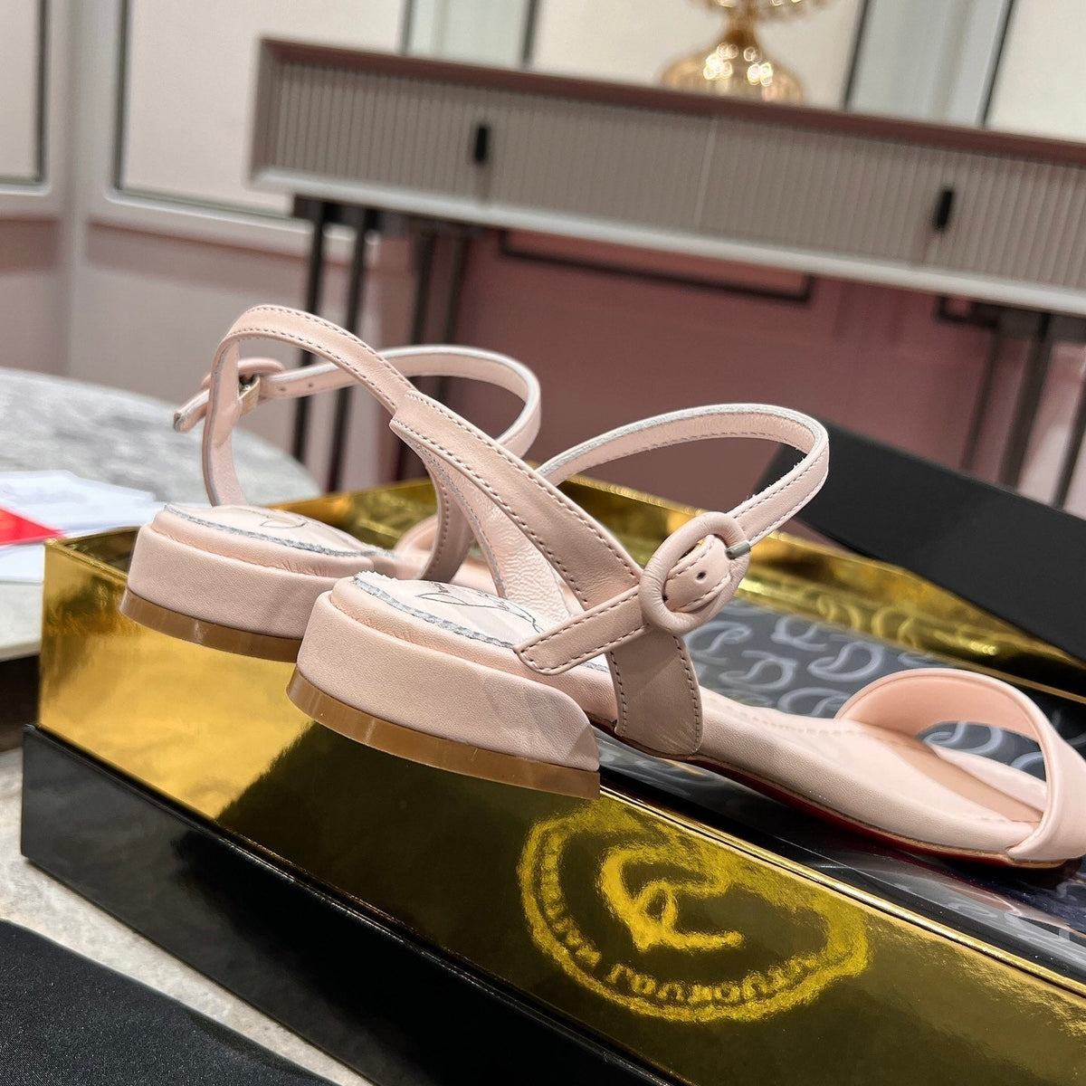 Ava’s Mode - Best High-End Brands in One Place - AFFORDABLE LUXURY HEELS - 8129