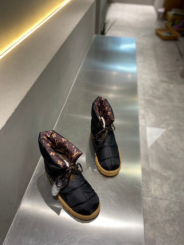 Louis Vuittion Luxury Shoes