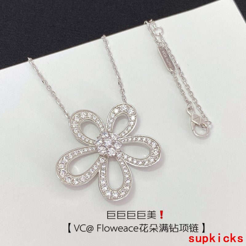 Van Cleef & Arples Jewelry