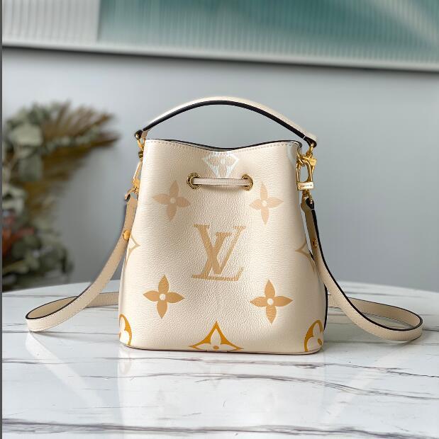Ava’s Mode - LOV Bags - 2470
