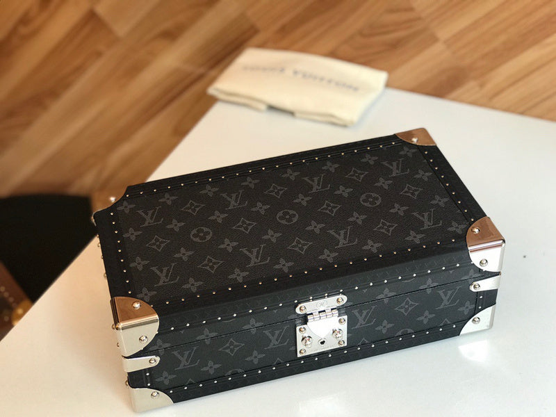 I W Fashion Lu-Vi bags - 9502