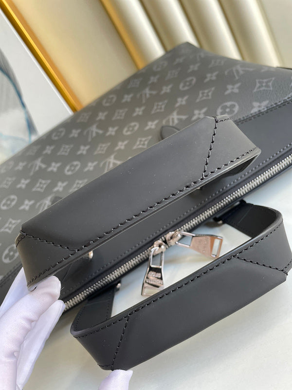 I W Fashion Lu-Vi Bags - 16985