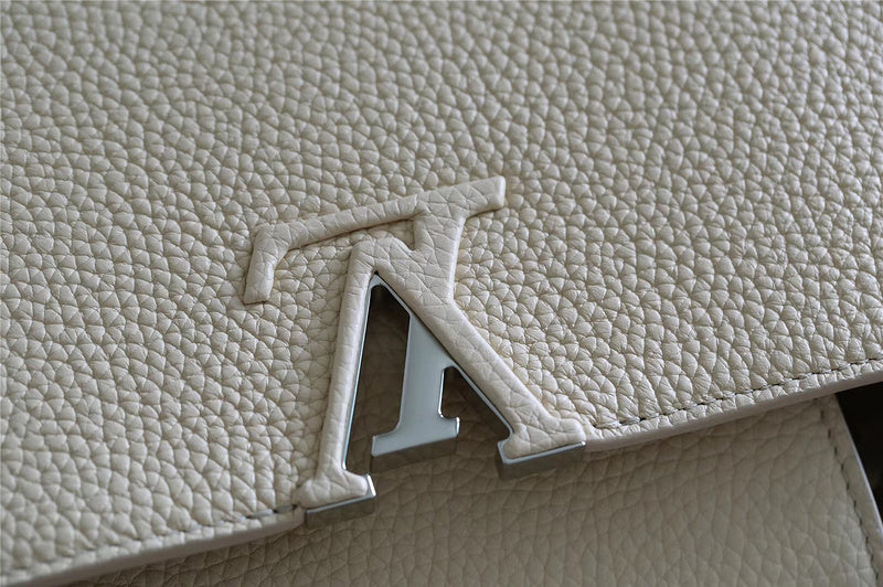 I W Fashion Lu-Vi bags - 8386