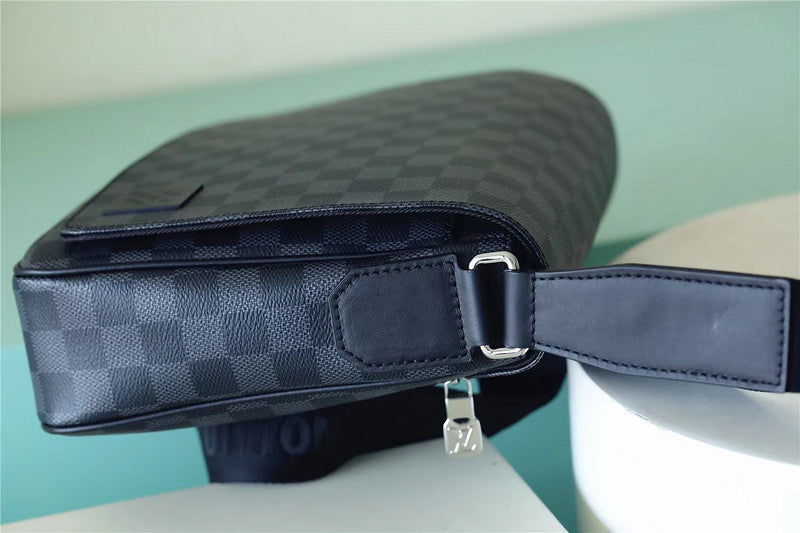 I W Fashion Lu-Vi bags - 10318
