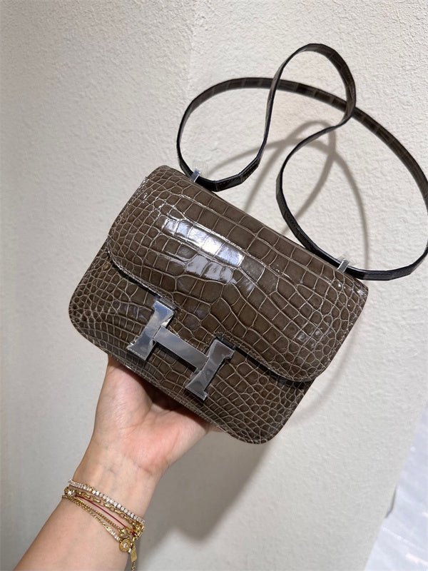 PHA - HMS Bags - 744